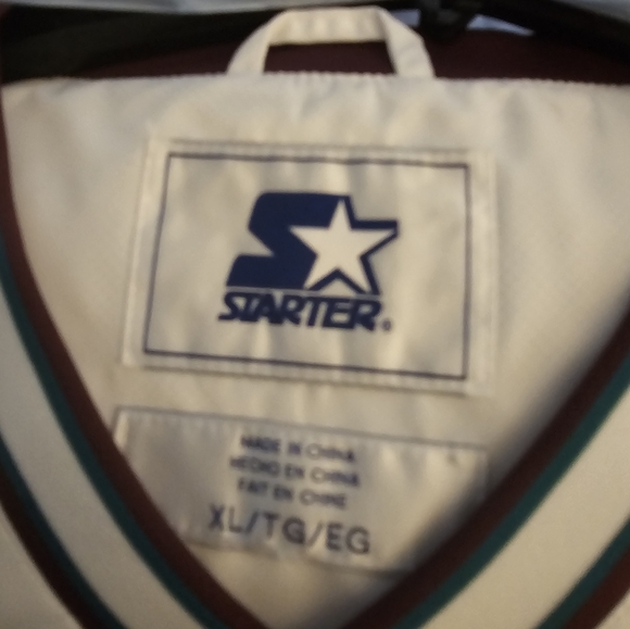 Mighty Ducks Pullover Windbreaker - Picture 5 of 7